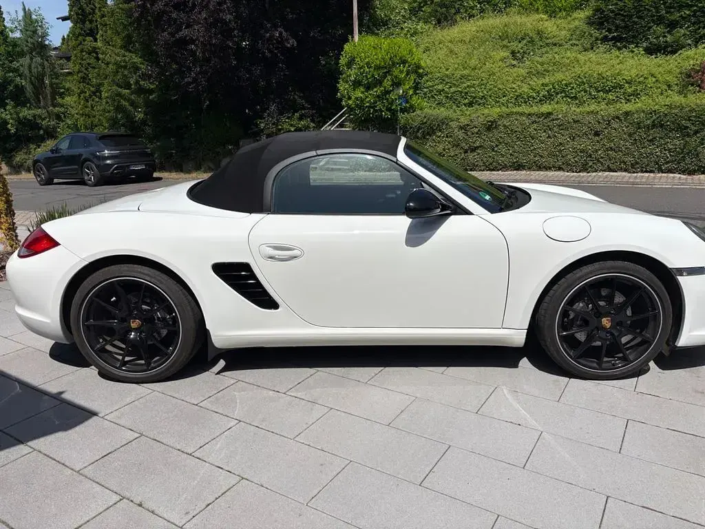 Gebraucht Porsche Boxster 265 PS (194 kW) 2011 Weiß Cabrio