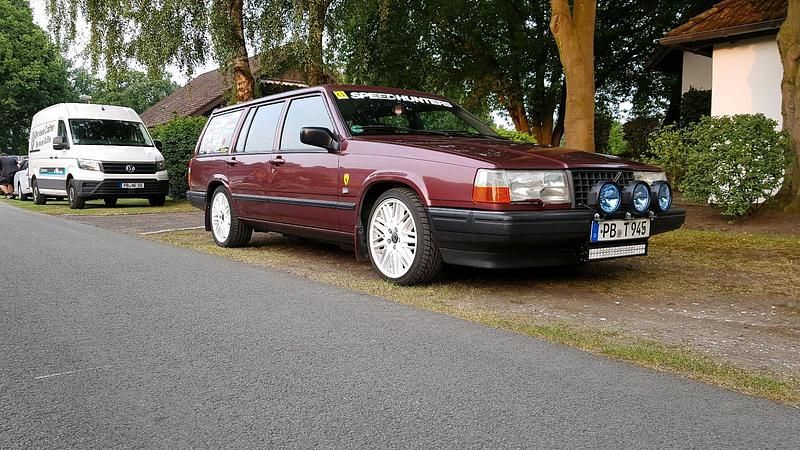 Gebraucht Volvo 940 165 PS (121 kW) 1991 Rot Kombi