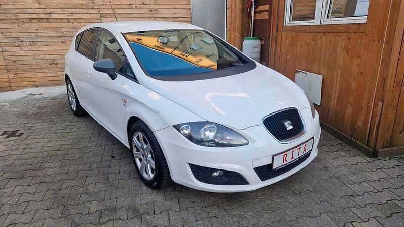 Gebraucht Seat Leon 105 PS (77 kW) 2011 Weiß Limousine