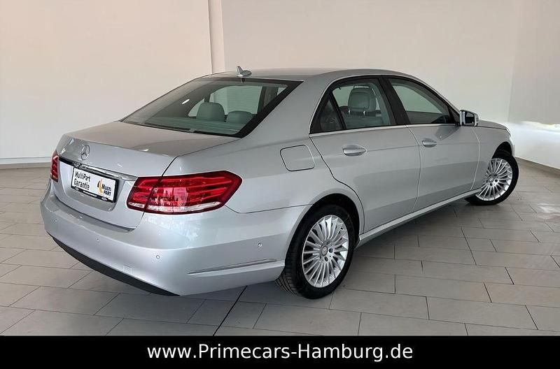 Gebraucht Mercedes E350 252 PS (185 kW) 2013 Silber Limousine