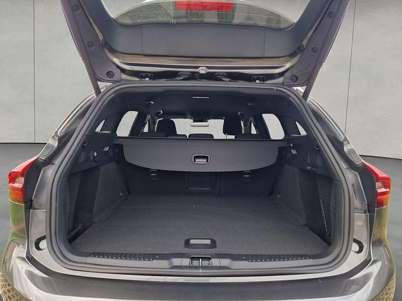Neu Ford Focus ST-Line X 155 PS (114 kW) 2026 Magnetic metallic Kombi