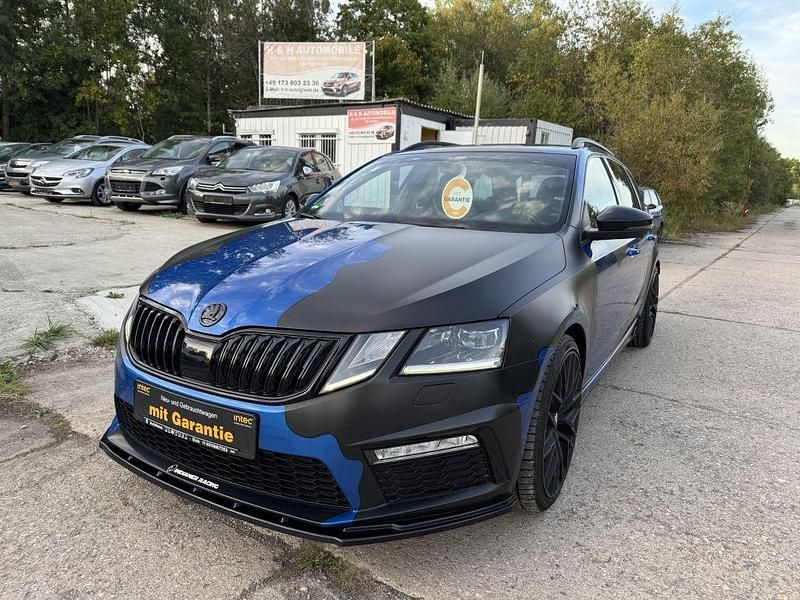 Race blue Gebraucht 2018 Skoda Octavia RS Kombi | 19.999 € (Fairer Preis) - Bild 1/4