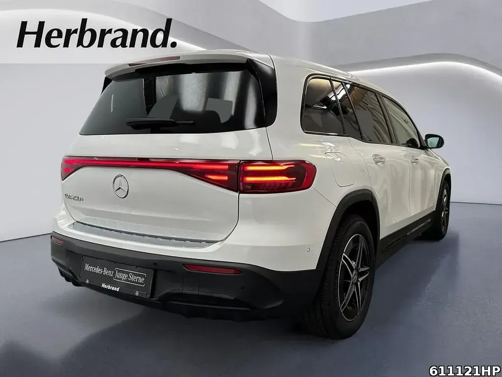 Gebraucht Mercedes EQB250+ AMG 139 kW (190 PS) 2025 Weiß SUV
