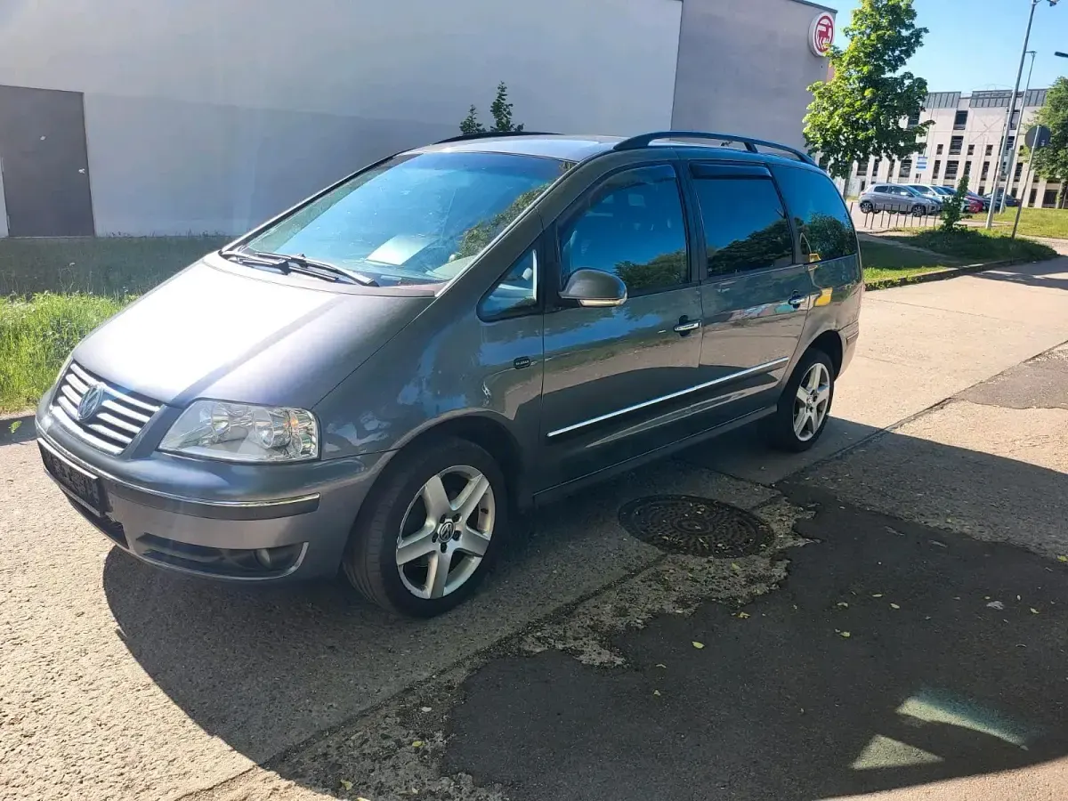 Brugt VW Sharan 115 HK (84 kW) 2008 Grå MPV