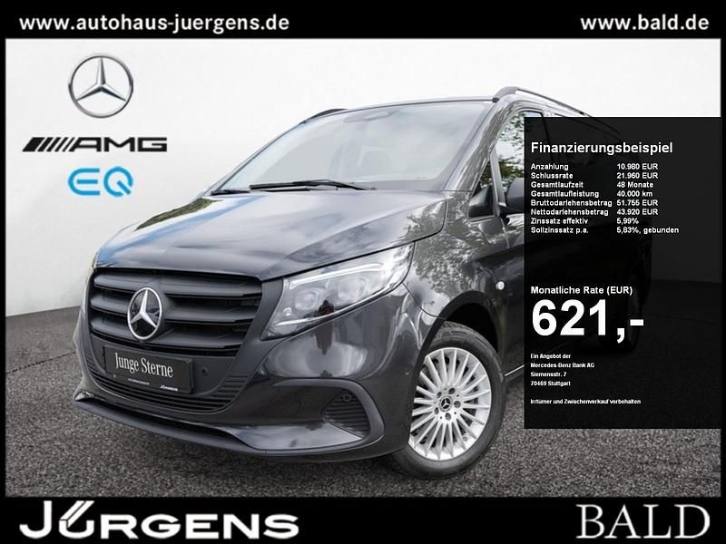 Grau graphitgrau metallic Gebraucht 2024 Mercedes Vito Van / Kleinbus | 50.740 € - Bild 1/4