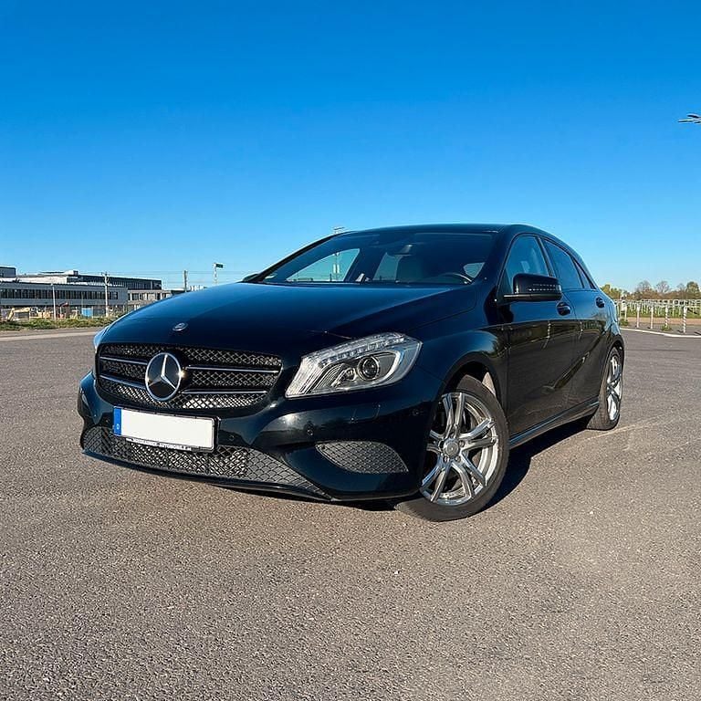 Gebraucht Mercedes A220 170 PS (125 kW) 2014 Schwarz Limousine