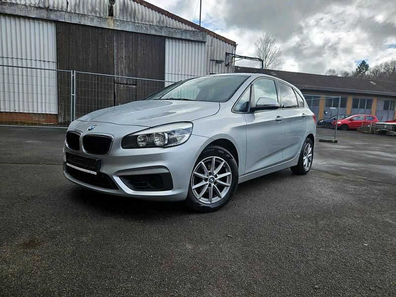 Gebraucht BMW 218 150 PS (110 kW) 2015 Grau Kombi
