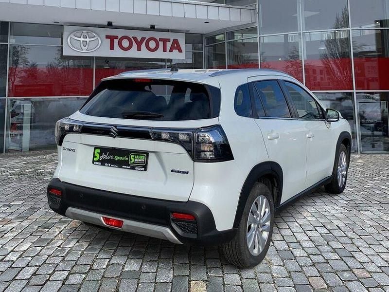 Gebraucht Suzuki SX4 S-Cross Comfort 129 PS (94 kW) 2025 Weiß SUV