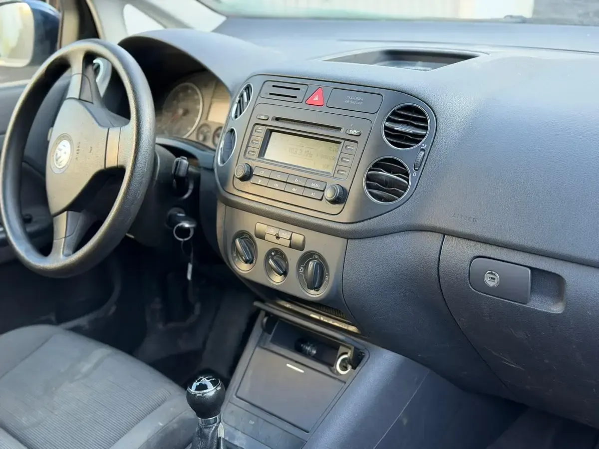 Gebraucht VW Golf IV 75 PS (55 kW) 2006 Blau Kleinwagen
