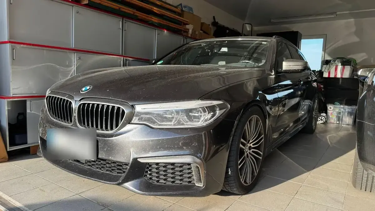 Gebraucht BMW 550 400 PS (294 kW) 2017 Schwarz Kombi