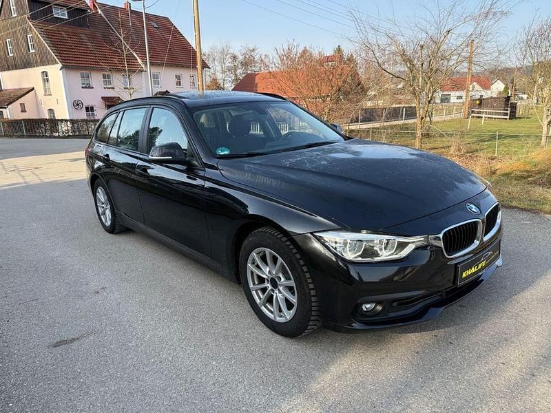 Gebraucht BMW 318 Advantage 150 PS (110 kW) 2015 Schwarz Kombi