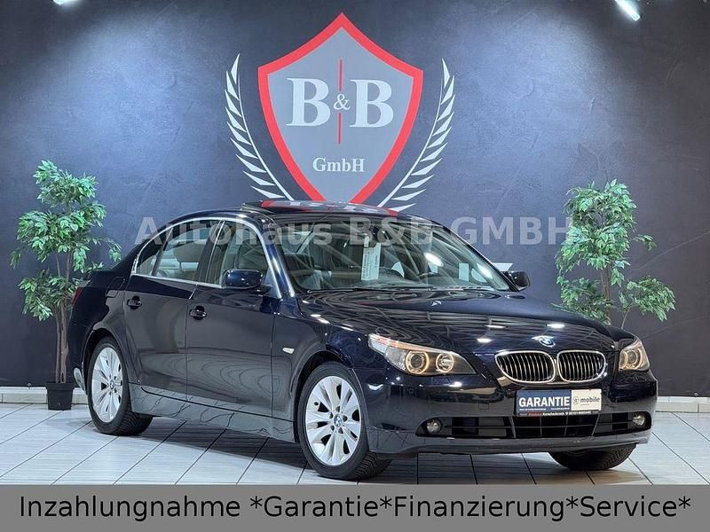 Blau Gebraucht 2006 BMW 525 Sport Line Limousine | 6.990 € (Etwas zu teuer) - Bild 1/4
