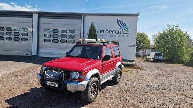 Gebraucht Mitsubishi Pajero 150 PS (110 kW) 1992 Rot SUV