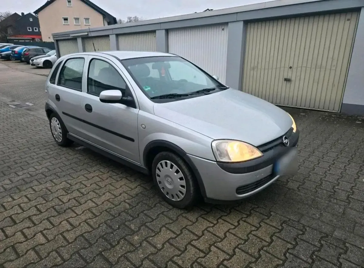Usata Opel Astra 75 CV (55 kW) 2002 Argento Utilitaria