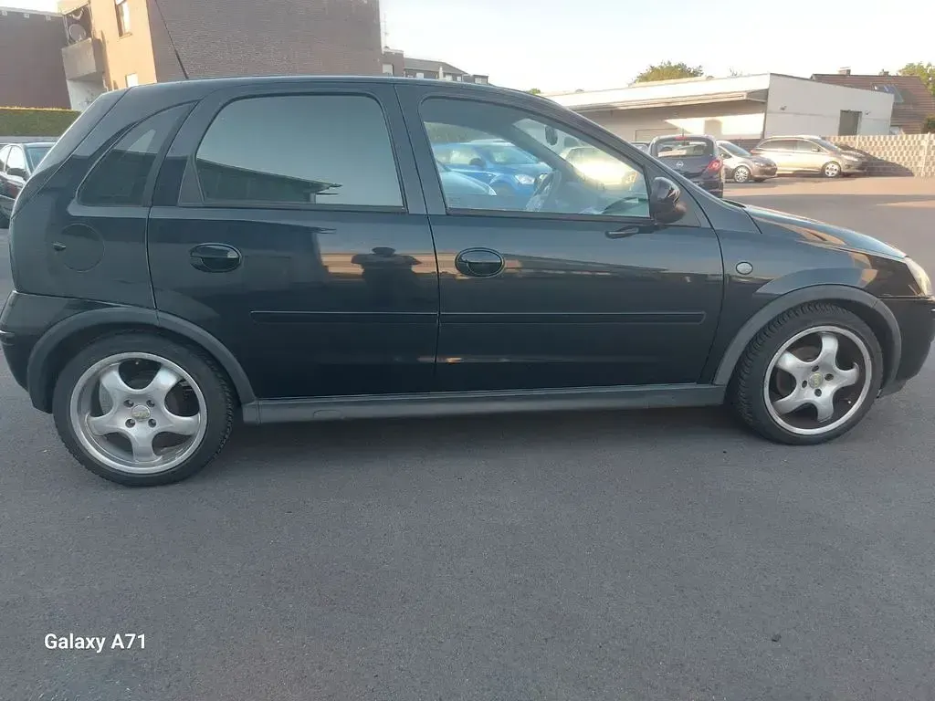 Gebraucht Opel Corsa 80 PS (58 kW) 2006 Schwarz Kleinwagen