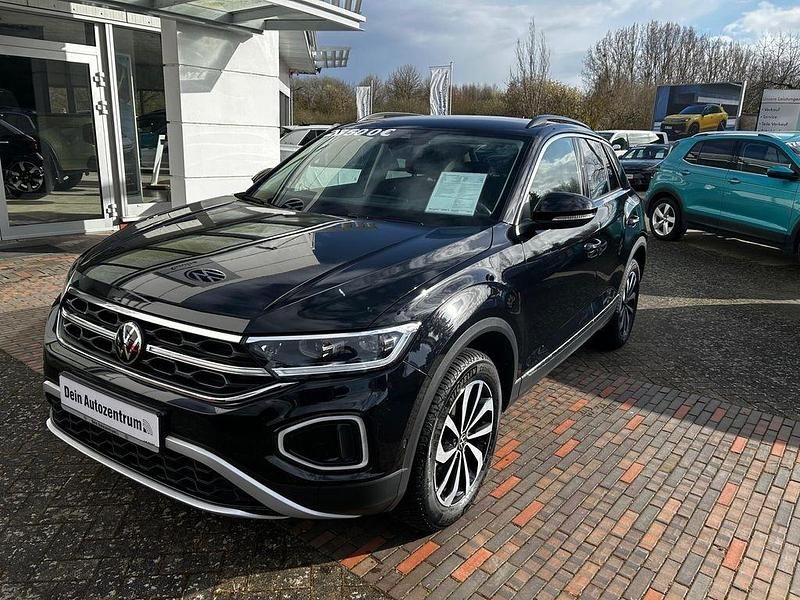 Gebraucht VW T-Roc Style 150 PS (110 kW) 2022 Deep black perleffekt (metallic) SUV