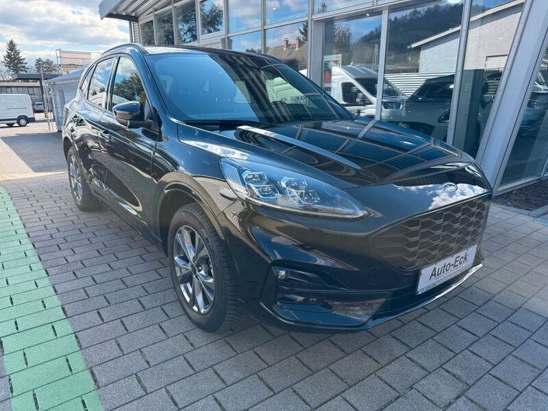 Gebraucht Ford Kuga ST-Line X 224 PS (164 kW) 2022 Schwarz SUV
