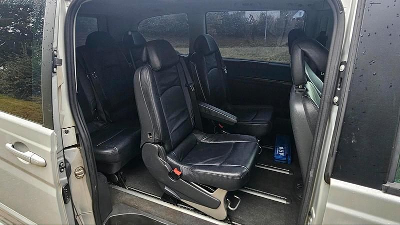 Gebraucht Mercedes Viano 136 PS (100 kW) 2009 Silber Van / Kleinbus