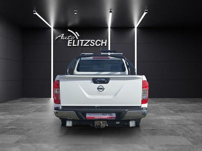 Gebraucht Nissan Navara Tekna 190 PS (139 kW) 2017 Weiß Abholung