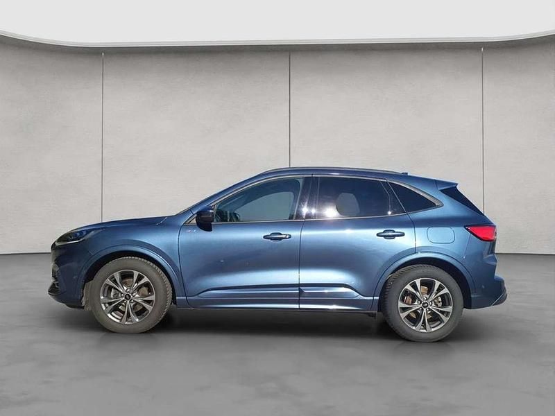 Gebraucht Ford Kuga ST-Line X 151 PS (111 kW) 2023 Chrome blue metallic SUV