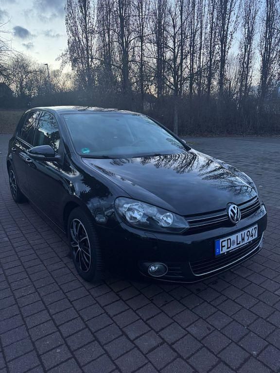 Gebraucht VW Golf VI Highline 122 PS (89 kW) 2010 Schwarz Kleinwagen