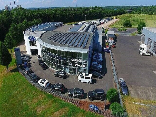 Rot Gebraucht 2021 Peugeot e-2008 Allure SUV | 18.889 € (Fairer Preis) - Bild 1/3