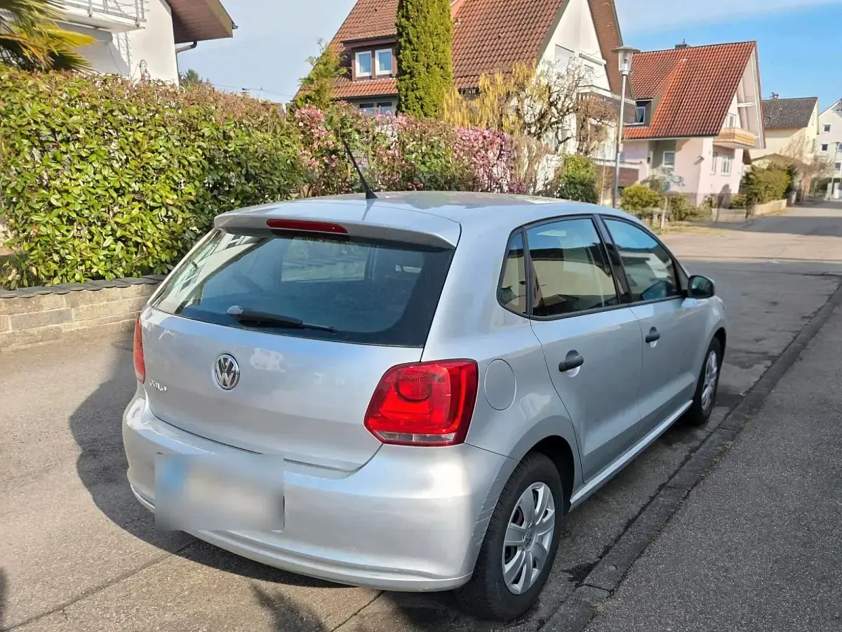 Gebraucht VW Polo Trendline 60 PS (44 kW) 2013 Grau Kleinwagen