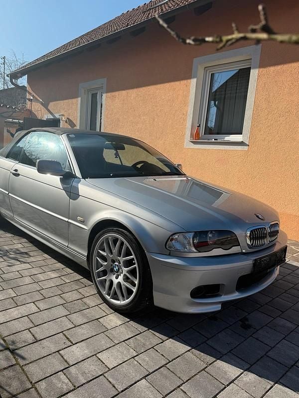 Gebraucht BMW 320 Cabriolet 170 PS (125 kW) 2001 Silber Cabrio