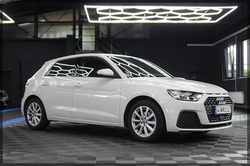 Weiß Gebraucht 2020 Audi A1 Sportback Advanced Kleinwagen | 17.999 € (Fairer Preis) - Bild 1/4