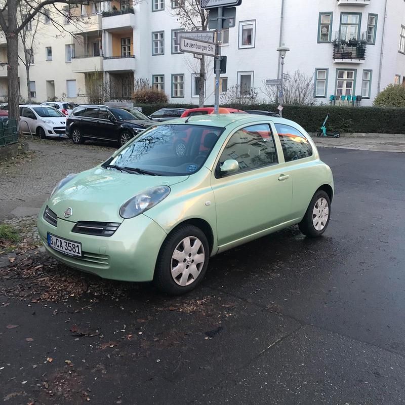 Grün Gebraucht 2004 Nissan Micra Kleinwagen | 1.500 € (Superpreis) - Bild 1/4