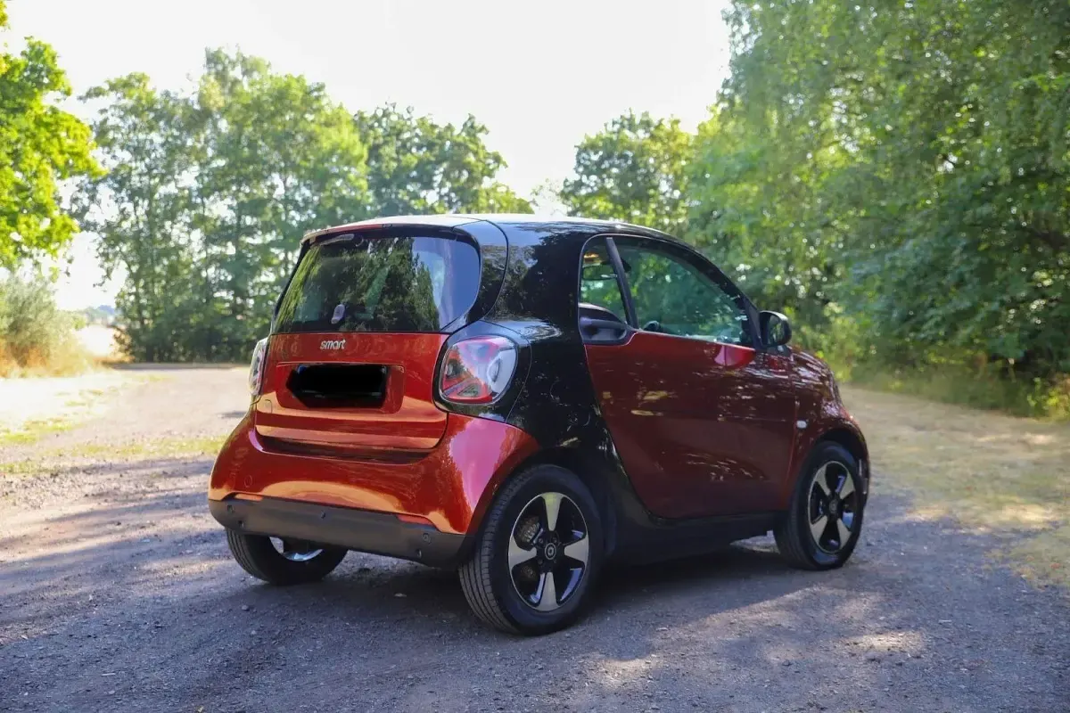 Gebraucht Smart ForTwo Coupé 60 kW (82 PS) 2021 Rot Coupé
