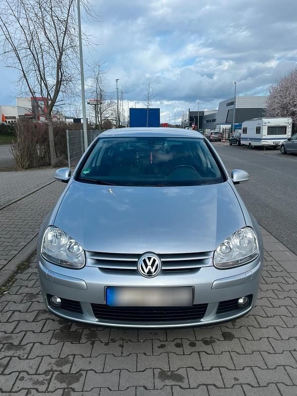 Gebraucht VW Golf VI 102 PS (75 kW) 2008 Grau Kleinwagen