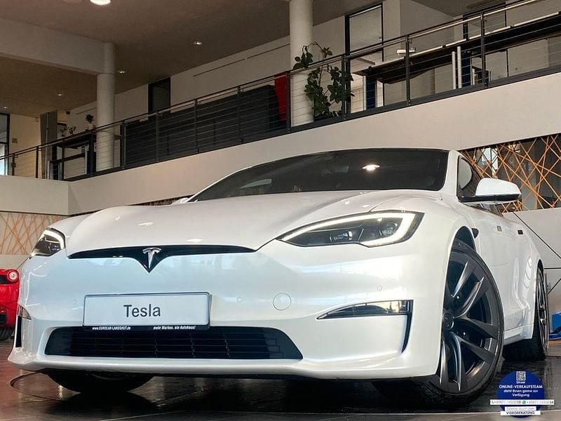 Weiß Gebraucht 2022 Tesla Model S Plaid Kleinwagen | 74.980 € (Guter Preis) - Bild 1/3