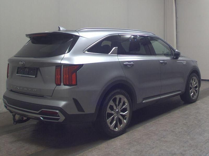 Gebraucht Kia Sorento Platinum 201 PS (147 kW) 2021 (klg) stahlgrau met. SUV