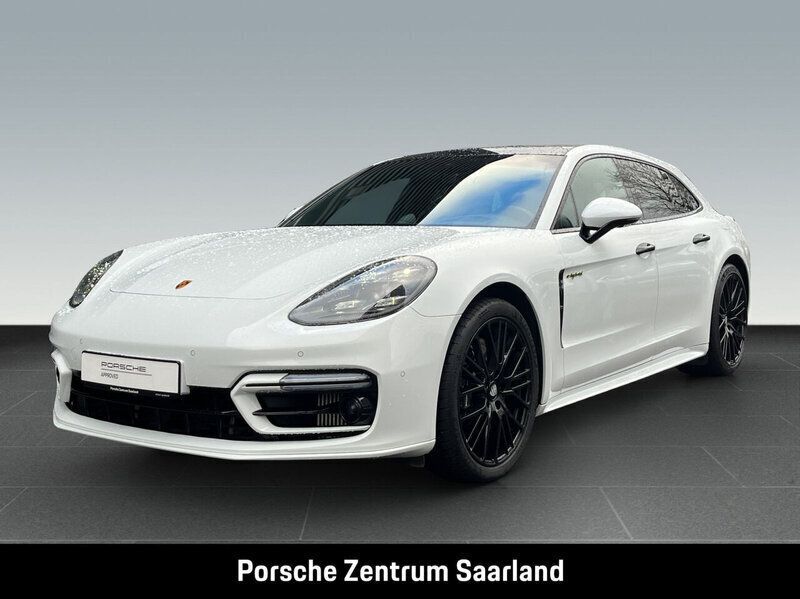 Carraraweißmetallic (metallic) Gebraucht 2022 Porsche Panamera Limousine | 97.850 € - Bild 1/4