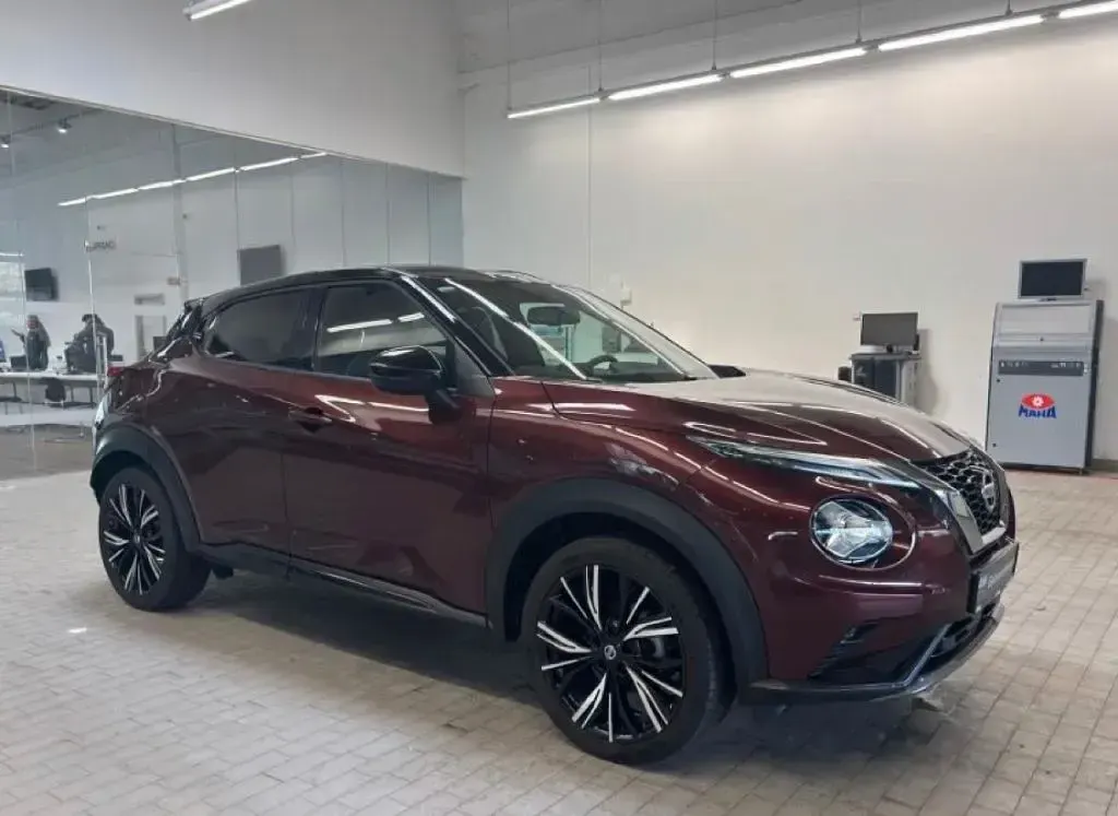 Second-hand Nissan Juke 114 CP (83 kW) 2021 Roșu SUV