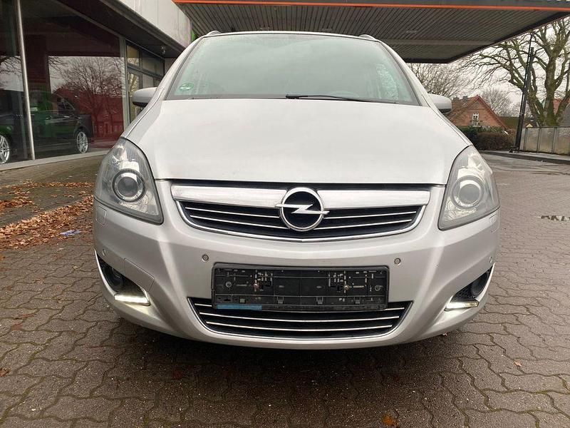 Gebraucht Opel Zafira 150 PS (110 kW) 2009 Silber Van / Kleinbus