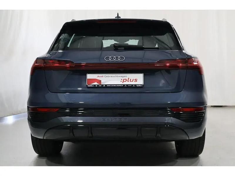 Gebraucht Audi Q8 e-tron S-Line 220 kW (300 PS) 2025 Blau SUV