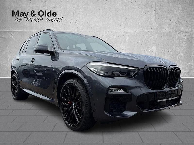 Gebraucht BMW X5 Performance 394 PS (289 kW) 2021 Arktikgrau brillanteffekt SUV