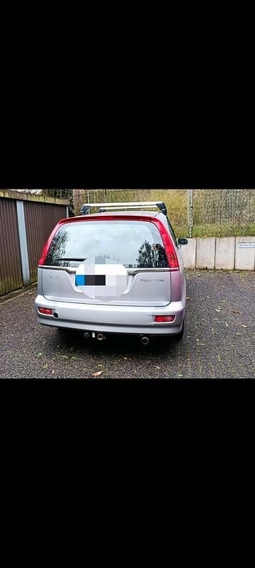 Silber Gebraucht 2001 Honda Stream Van / Kleinbus | 3.300 € - Bild 1/4