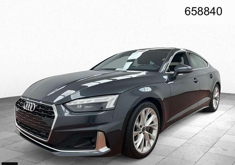 Grau Gebraucht 2022 Audi A5 Sportback S-Line Limousine | 27.900 € (Superpreis) - Bild 1/4