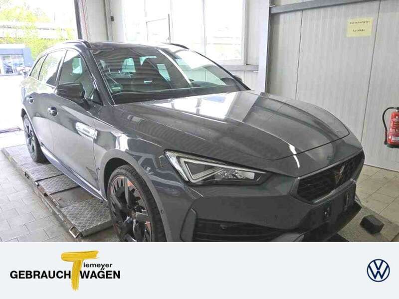 Grau Gebraucht 2021 Cupra Leon VZ Kombi | 23.880 € (Fairer Preis) - Bild 1/3