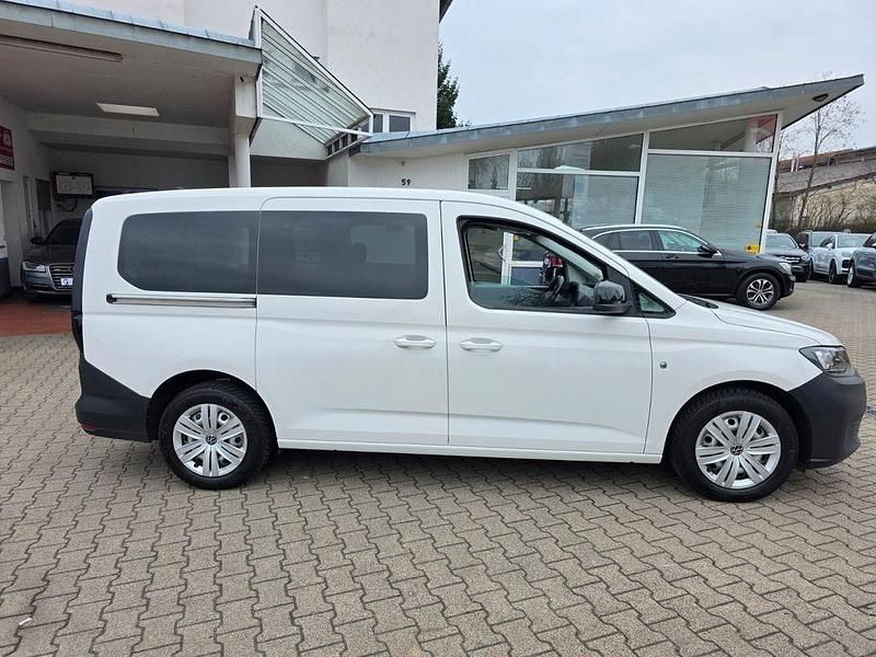 Gebraucht VW Caddy Maxi 122 PS (89 kW) 2022 Candyweiss Van / Kleinbus