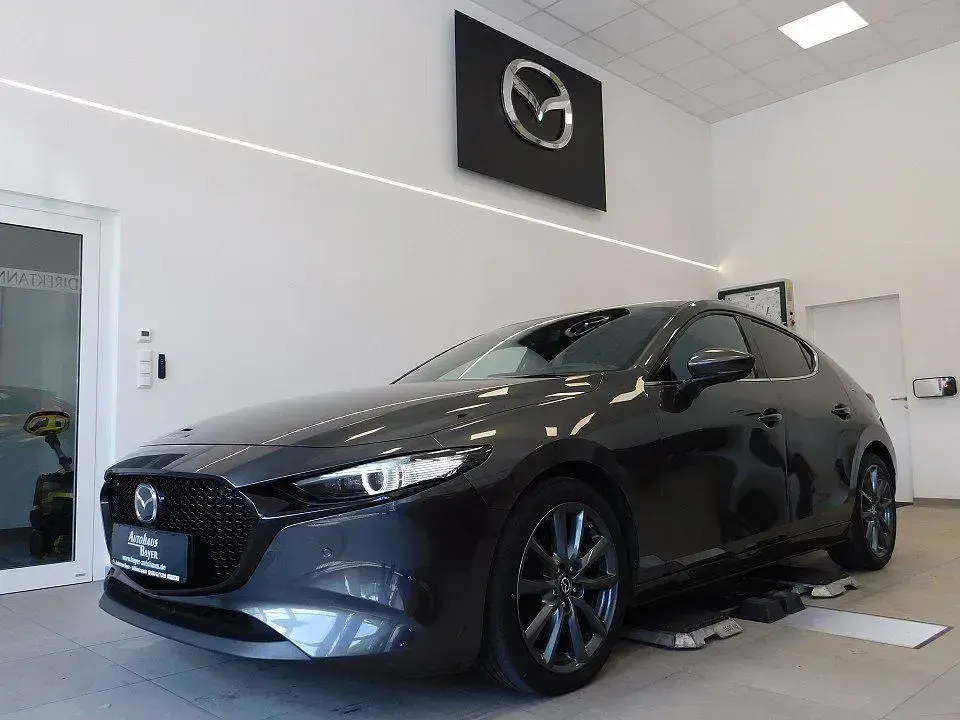 Gebraucht Mazda 3 Selection 150 PS (110 kW) 2022 Grau Limousine