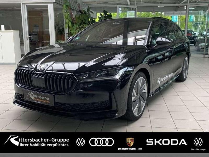 (onyxschwarz metallic) Gebraucht 2025 Skoda Superb SportLine Kombi | 59.490 € - Bild 1/4
