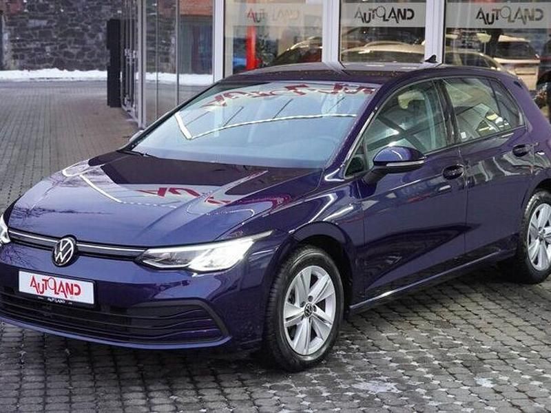 Gebraucht VW Golf VIII Life 110 PS (80 kW) 2022 Blau Limousine