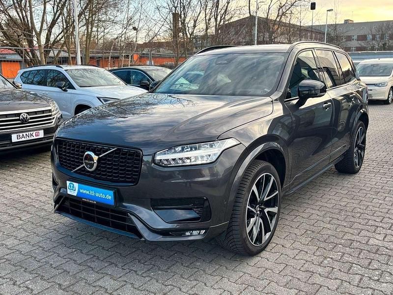 Gebraucht Volvo XC90 Ultimate 235 PS (172 kW) 2023 Particular grey (metallic) SUV