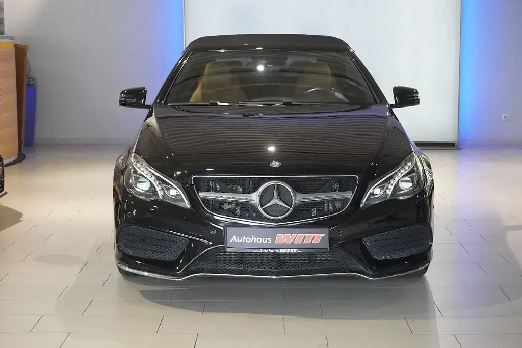Gebraucht Mercedes E350 AMG line 252 PS (185 kW) 2013 Schwarz Cabrio