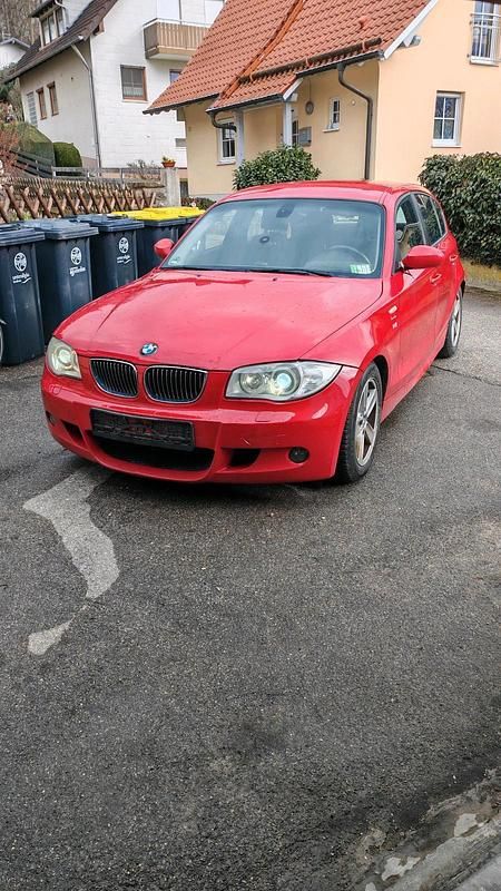 Second-hand BMW 116 116 CP (85 kW) 2006 Roșu Hatchback