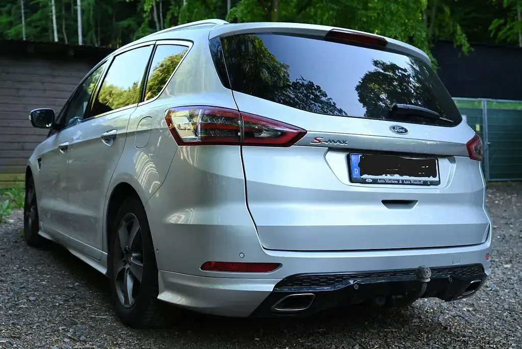 Occasion Ford S-MAX Titanium 179 ch (131 kW) 2016 Argent Monospace
